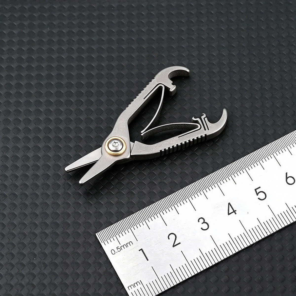 Titanium Mini Nose Hair Scissors