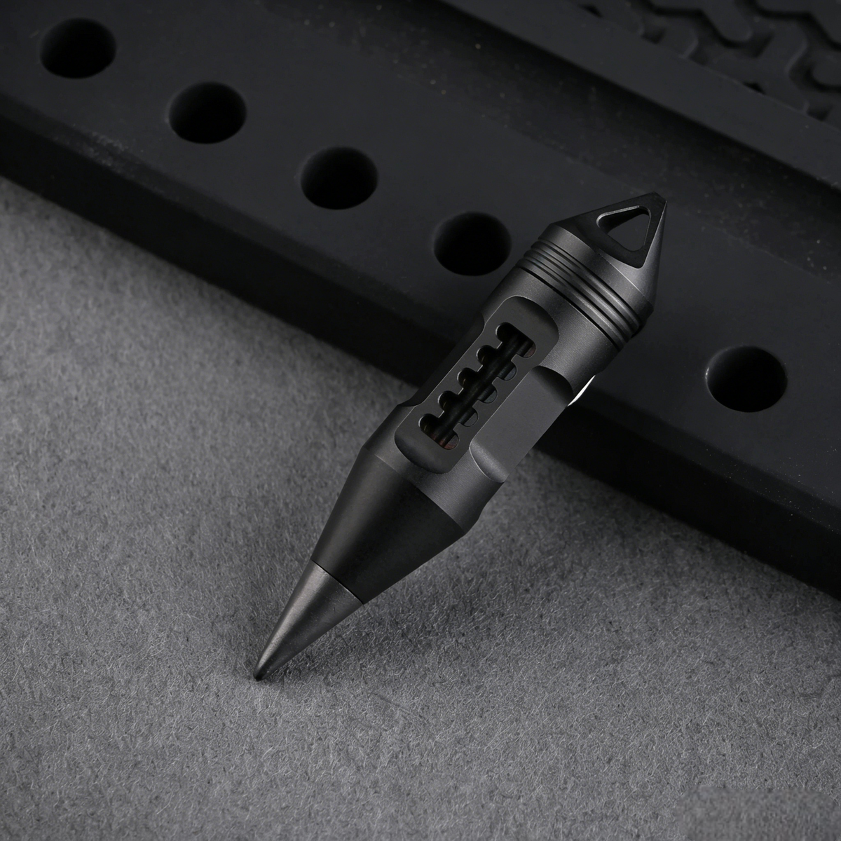 Wolf Fang 2.0- Titanium Keychain Lantern & Pen & Screwdriver