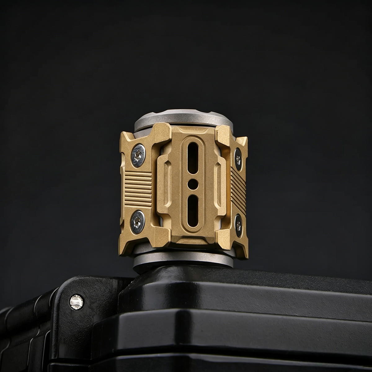 TiSpinx II: A Modular Titanium EDC Spinner Pendant