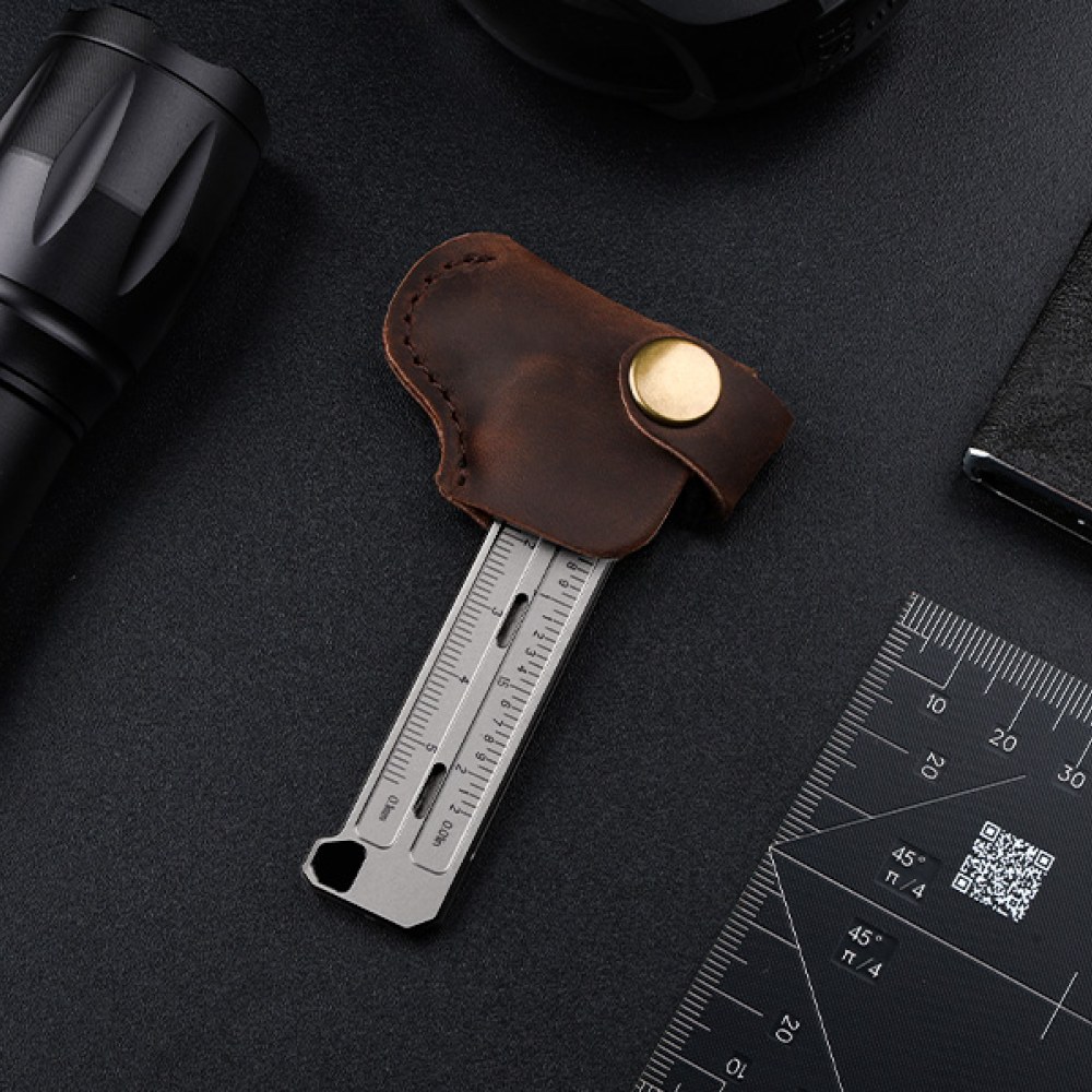 TiCal Pro 2.0 : Un pied à coulisse en titane à double échelle pour un usage quotidien (EDC)
