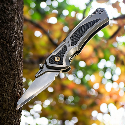 The Thunder-Titanium Utility Knife with Replaceable Blade