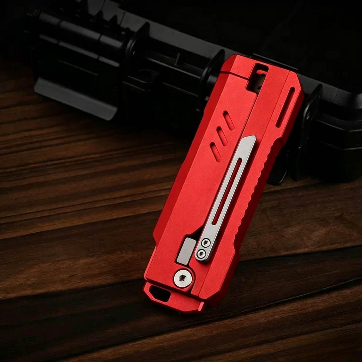 The JetFlick - Innovative Titanium Knife with Unique Opening
