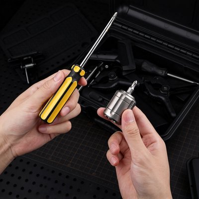 The Revolver S – Compact Titanium Ratchet Screwdriver