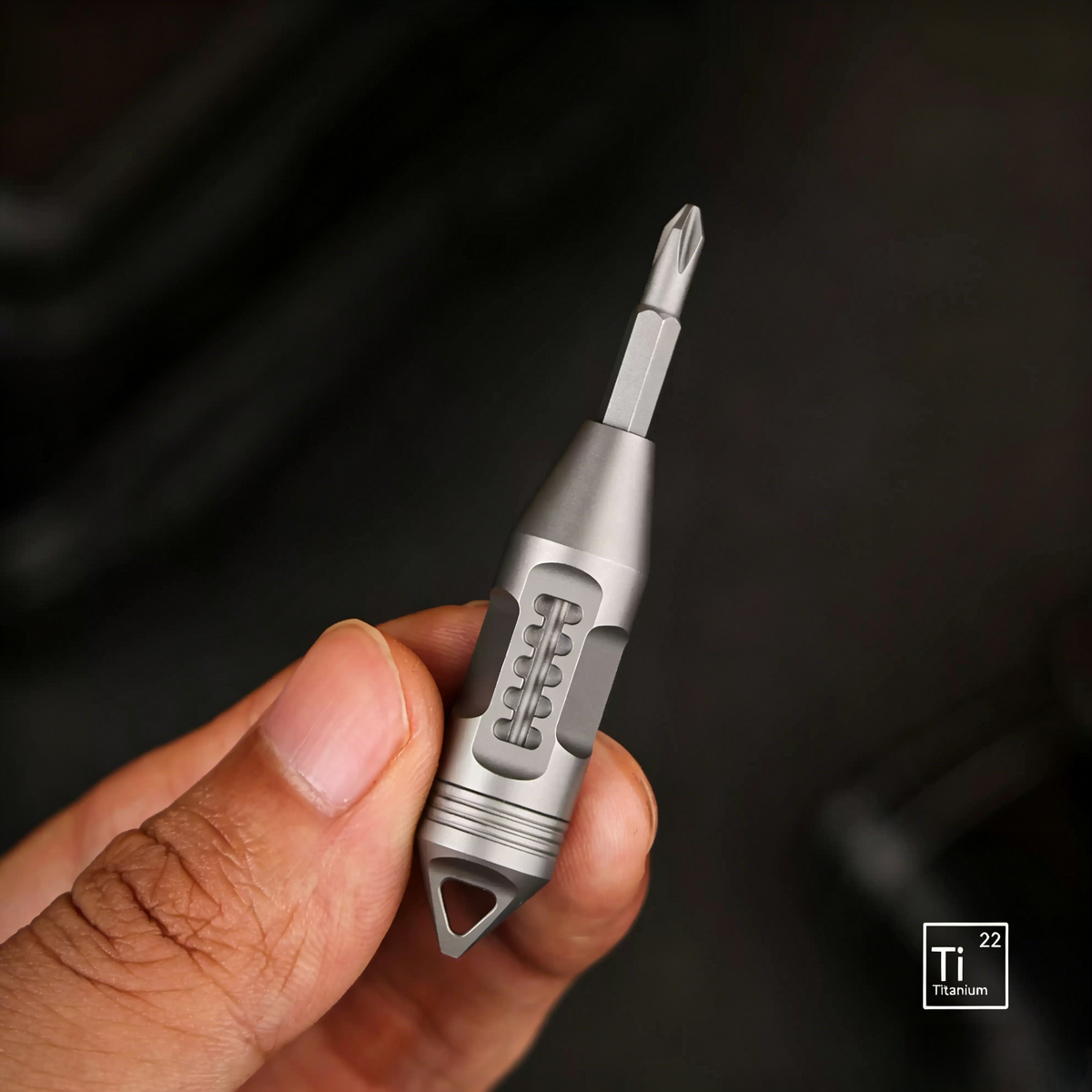 Wolf Fang 2.0- Titanium Keychain Lantern & Pen & Screwdriver