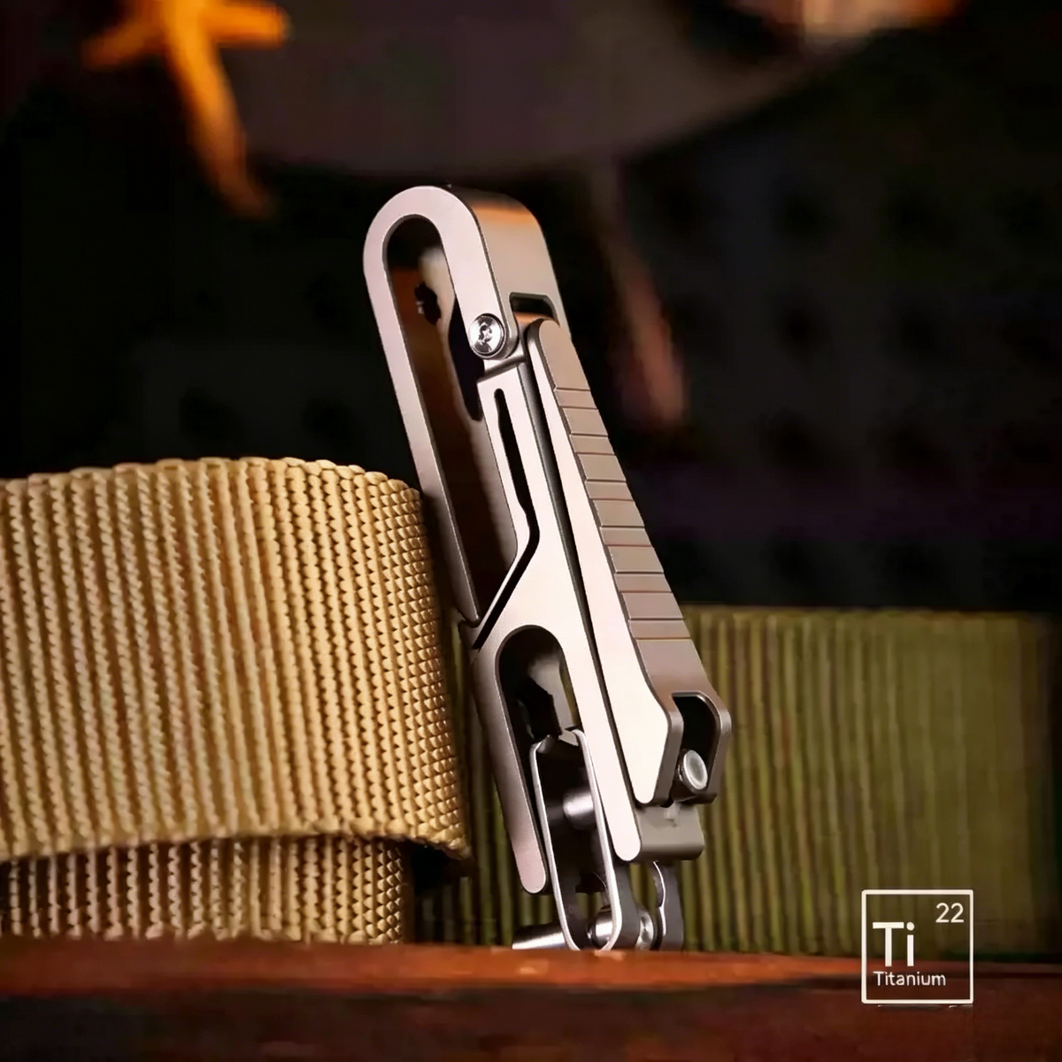 K-Smart 4.0 | Titanium Quick-Release Keychain Reinvented
